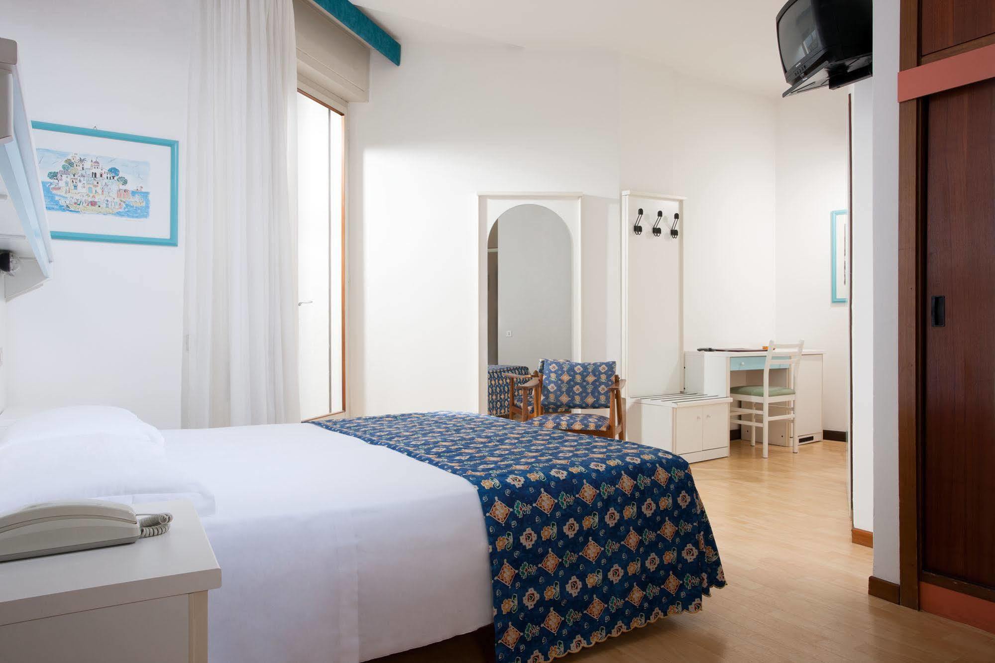 Hotel Las Vegas Lido di Jesolo Bagian luar foto