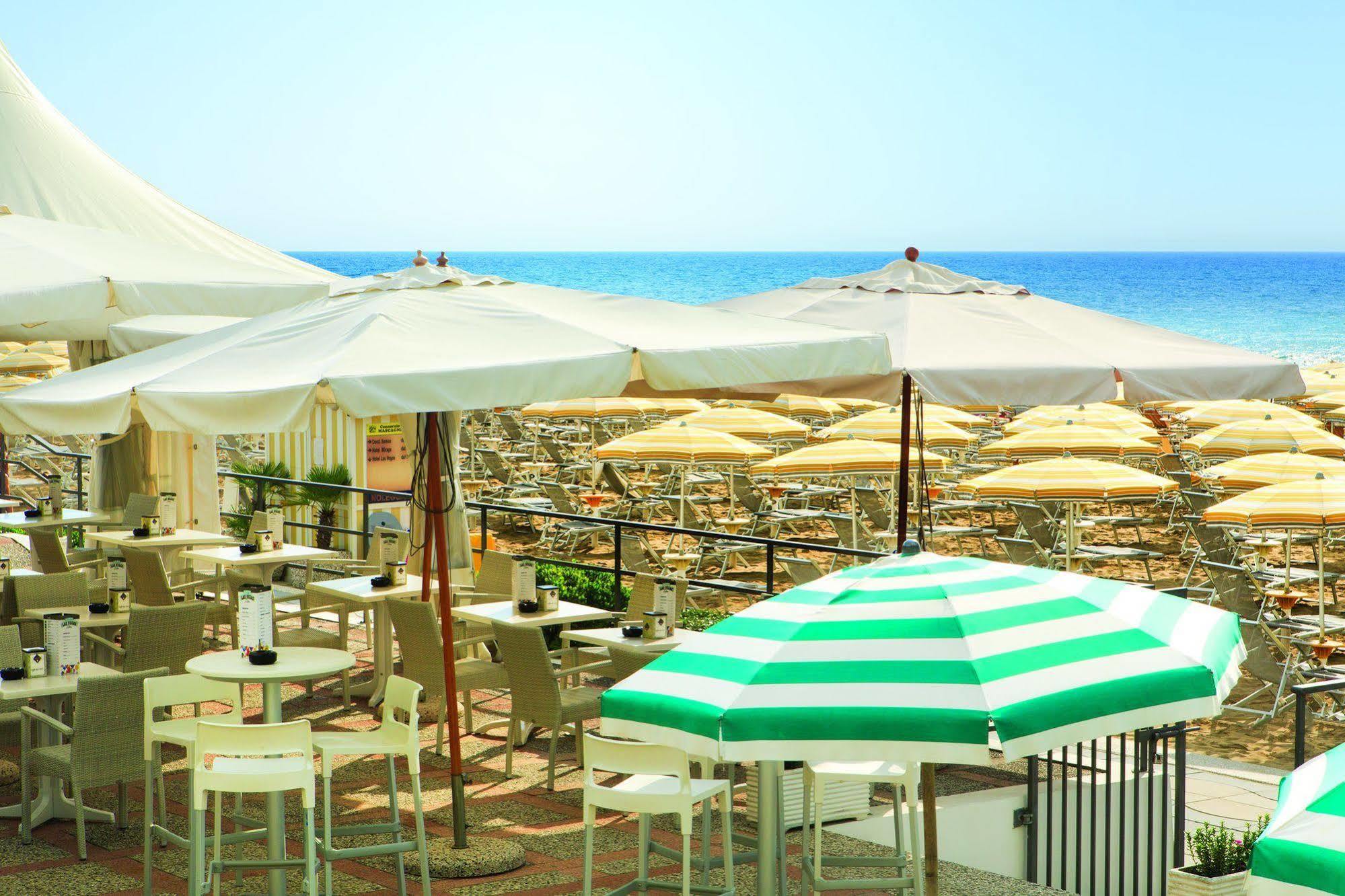 Hotel Las Vegas Lido di Jesolo Bagian luar foto